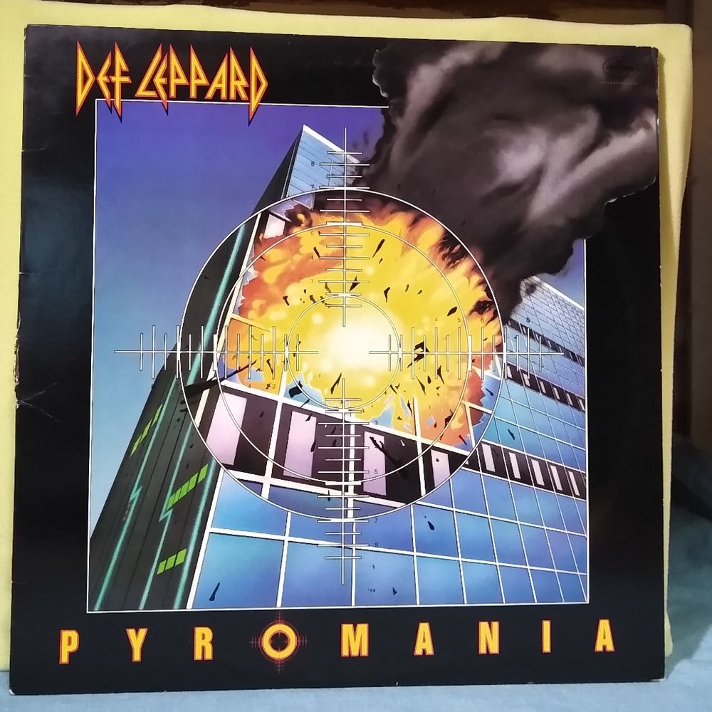 Def Leppard Pyromania 1983 PRC "26" Compton Pressing Vinyl record